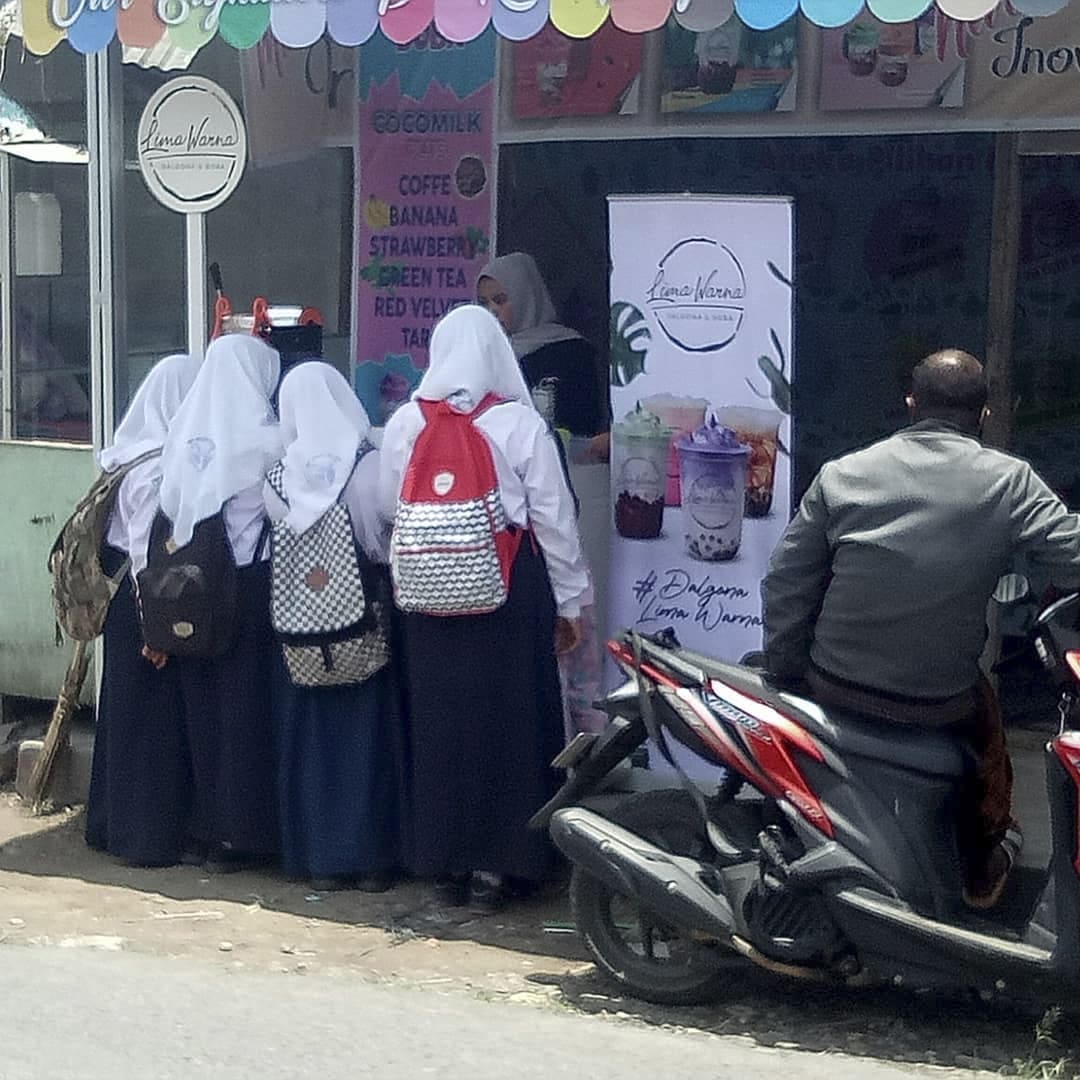 Paket Usaha Minuman es teh lima warna terlaris
